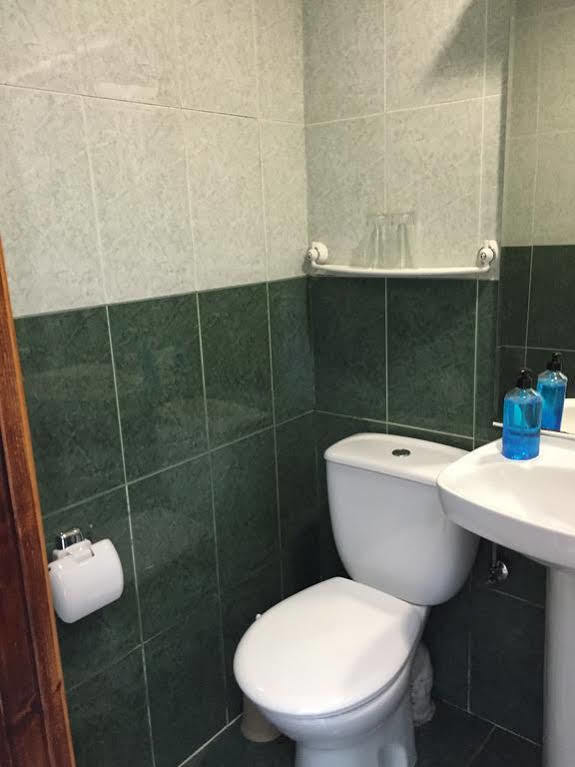 Hostal Londres Granada Eksteriør bilde
